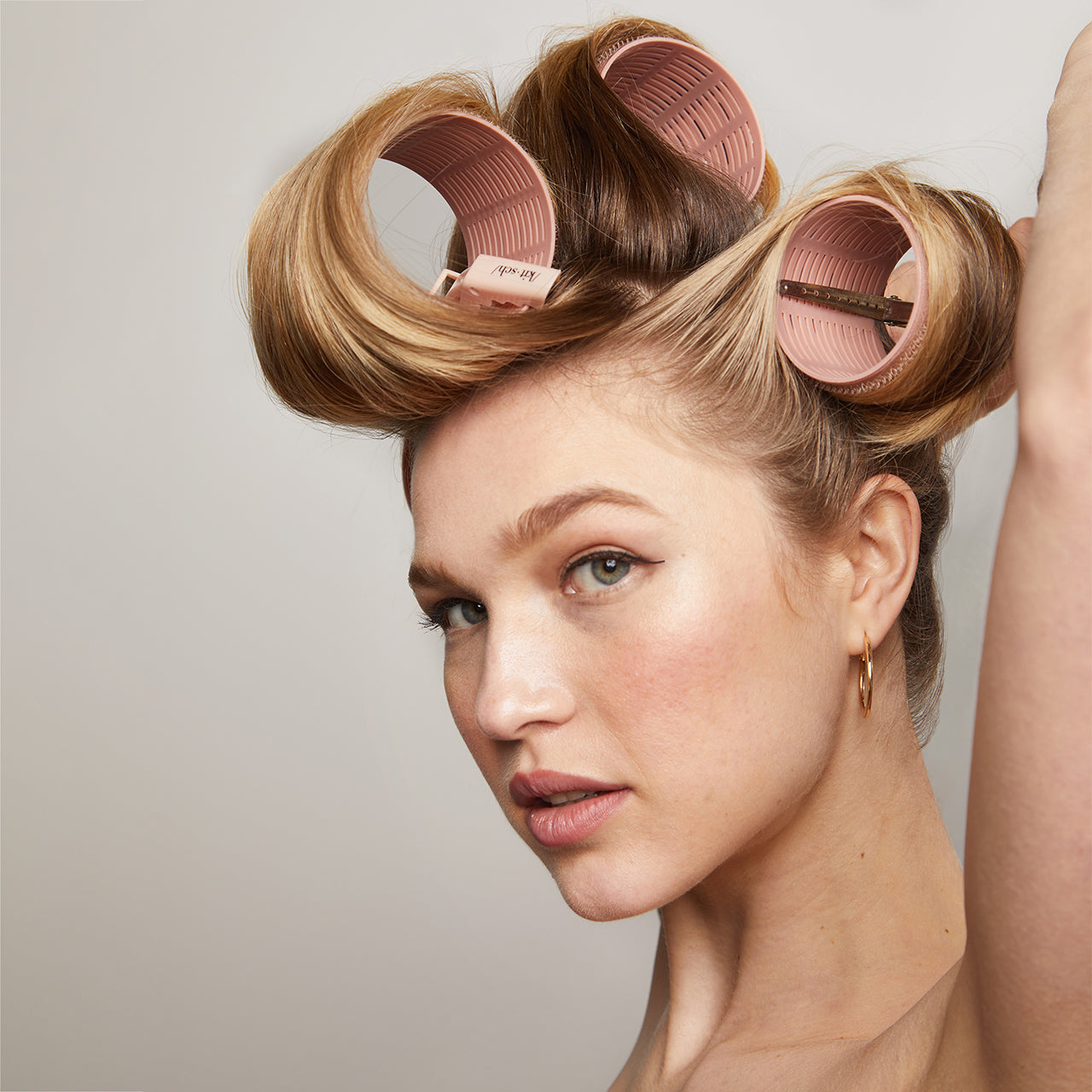 Alternative view of XL Thermal Rollers 4pc Set