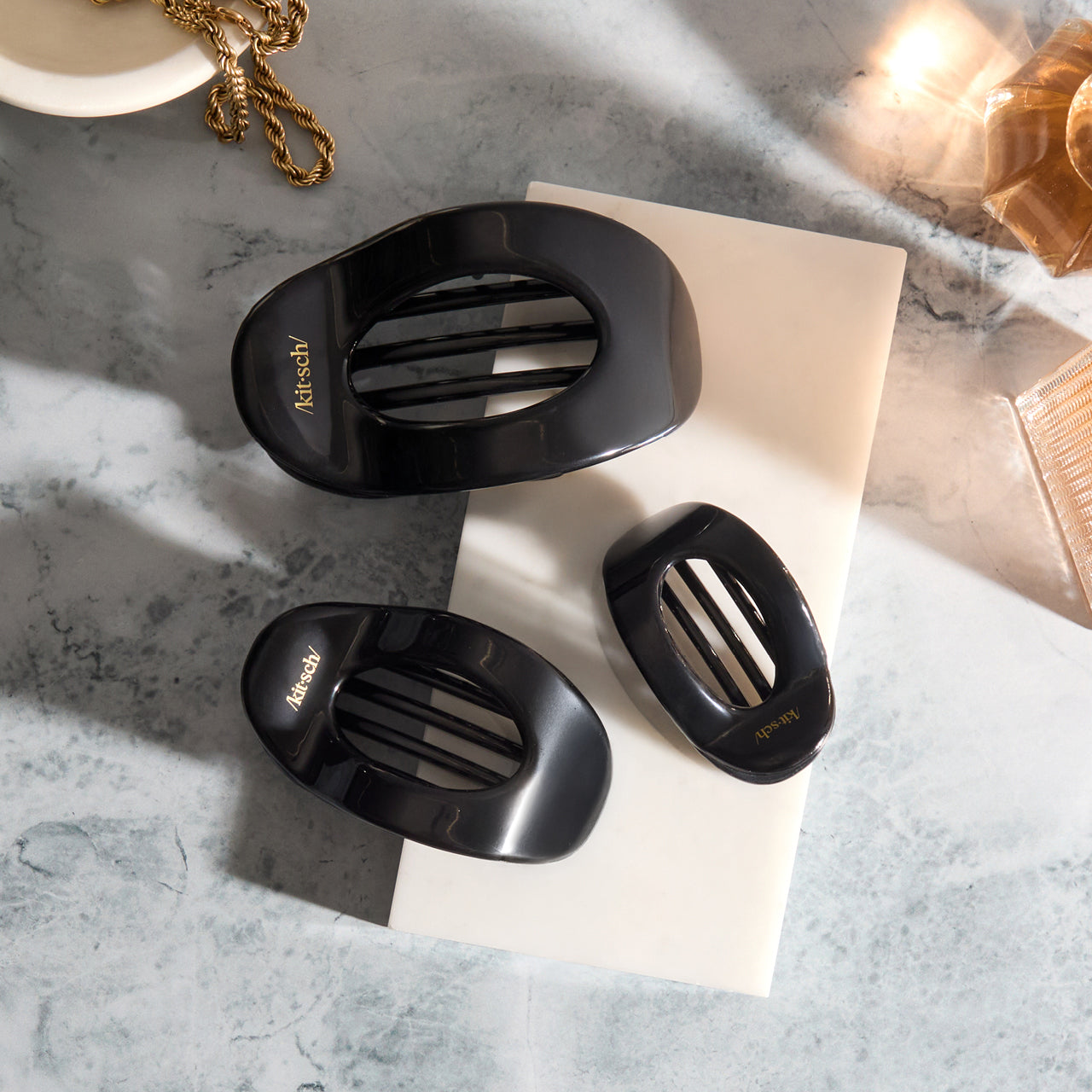 Black Flat Cloud Clip - Small - Image 4